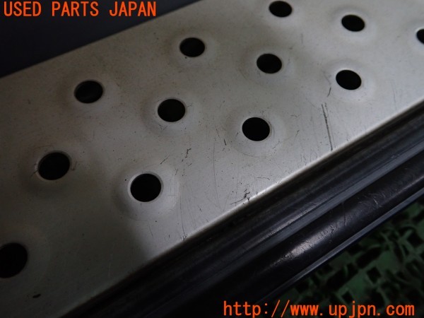 3UPJ=9237330025]パジェロ ロング スーパーエクシード(V75W)前期 純正 サイドステップ 中古_4