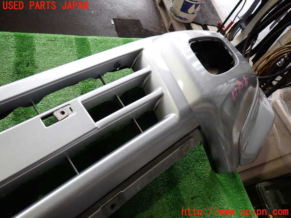 2UPJ-9237331010]パジェロ(V75W)フロントバンパー 中古_3