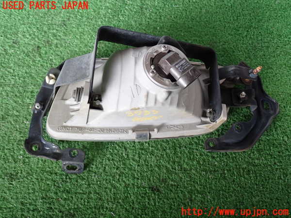 2UPJ-9237331180]パジェロ(V75W)右フォグ 中古_3