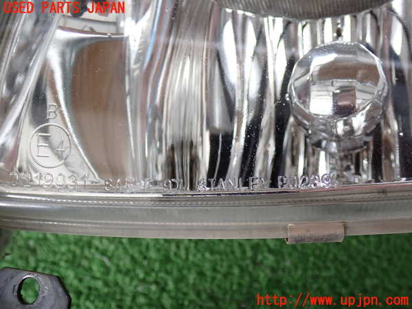 2UPJ-9237331182]パジェロ(V75W)左フォグ 中古_2