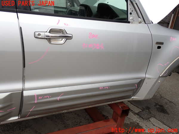 2UPJ-9237331230]パジェロ(V75W)右前ドア 中古 ASAHI M2H3 43R-00033_3