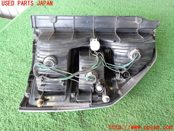 2UPJ-9237331536]パジェロ(V75W)左テールランプ 中古_3