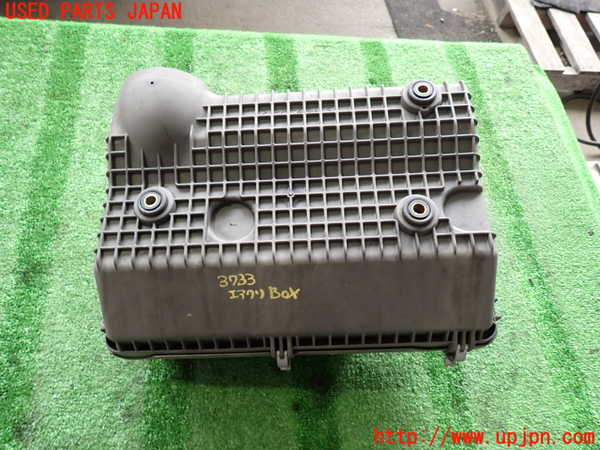 2UPJ-9237332560]パジェロ(V75W)エアクリーナーボックス 中古_4