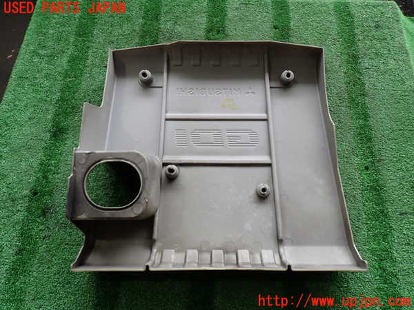 2UPJ-9237332160]パジェロ(V75W)エンジンアッパーカバー 中古_3