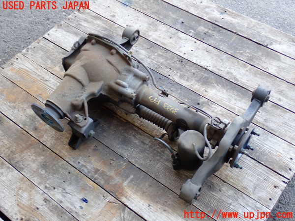 2UPJ-9237334350]パジェロ(V75W)フロントデフ 中古_2