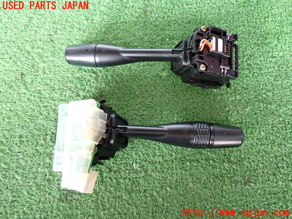 2UPJ-9237336720]パジェロ(V75W)コンビネーションスイッチ 中古_4