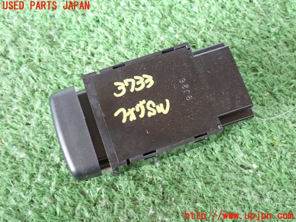 2UPJ-9237336295]パジェロ(V75W)フォグスイッチ 中古_2