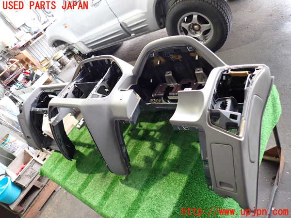 2UPJ-9237337505]パジェロ(V75W)ダッシュボード 中古_2