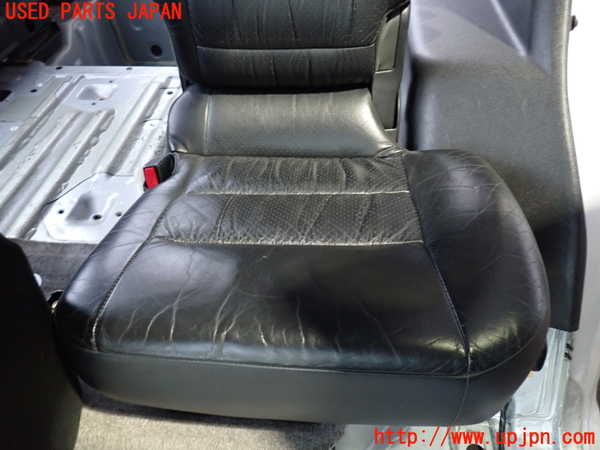 2UPJ-9237337175]パジェロ(V75W)左2列目シート 中古_2