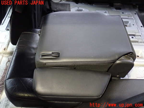 2UPJ-9237337175]パジェロ(V75W)左2列目シート 中古_4