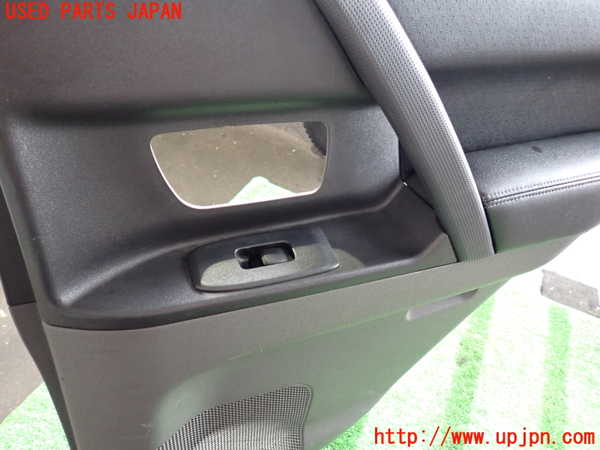2UPJ-9237331294]パジェロ(V75W)右後ドア内張り 中古_4