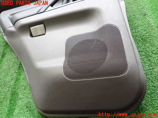 2UPJ-9237331324]パジェロ(V75W)左後ドア内張り 中古_2