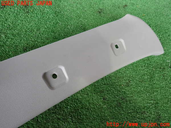 2UPJ-9237337655]パジェロ(V75W)右フロントピラートリム 中古_3