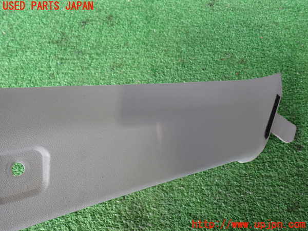 2UPJ-9237337660]パジェロ(V75W)左フロントピラートリム 中古_2