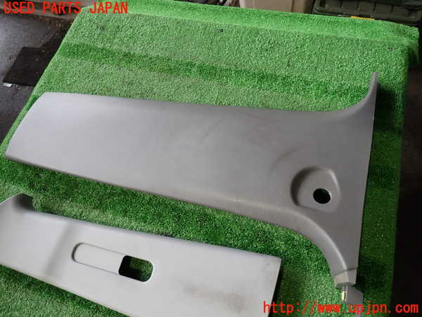 2UPJ-9237337670]パジェロ(V75W)左センターピラートリム 中古_3