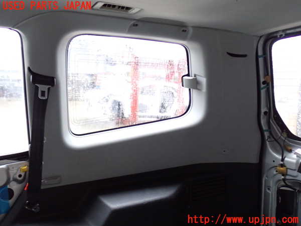 2UPJ-9237337675]パジェロ(V75W)右リアピラートリム 中古_2