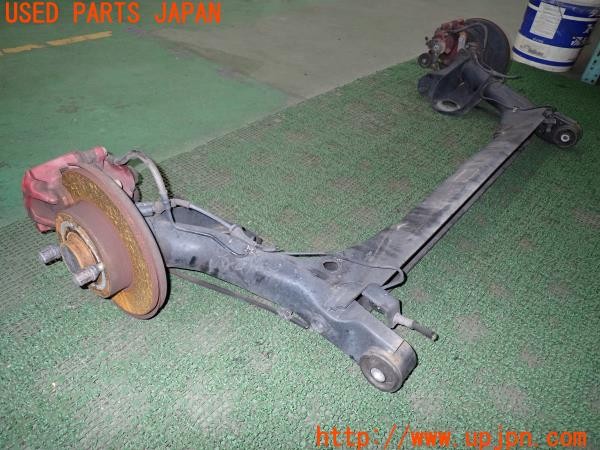 3UPJ=9237340441]VW ルポ GTI(6EAVY)純正 リアアクスルビーム ネガティブキャンバー Lucas キャリパー・ローター付き 中古_3