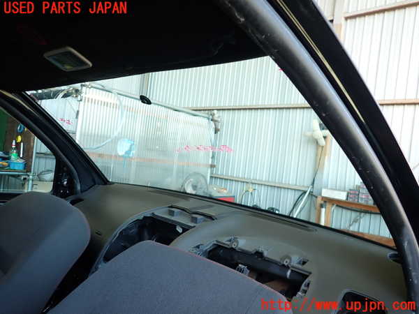 2UPJ-9237341195]VW ルポGTI(6EAVY)フロントガラス (43R-007009) 中古_5