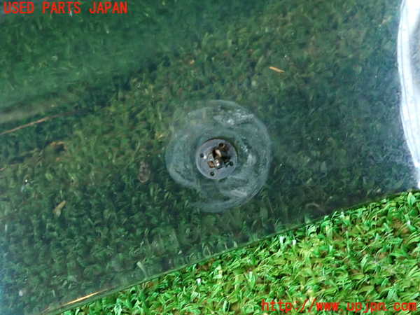 2UPJ-9237341410]VW ルポGTI(6EAVY)右前ドアバイザー 中古_5