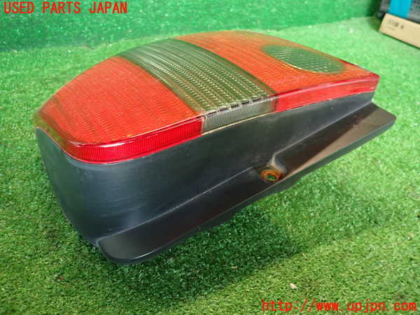 2UPJ-9237341530]VW ルポGTI(6EAVY)右テールランプ 中古_2