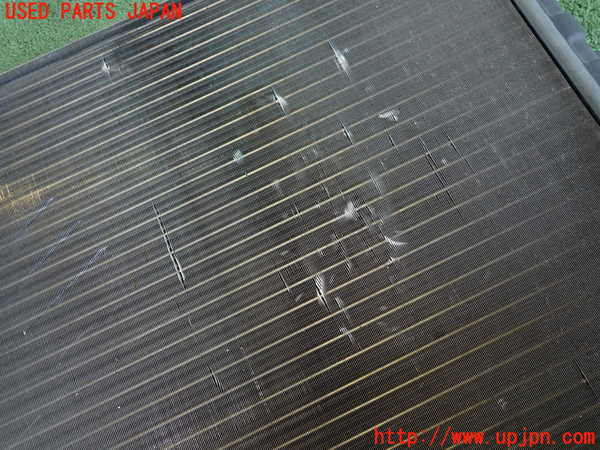 2UPJ-9237342321]VW ルポGTI(6EAVY)ラジエーター1 中古_4