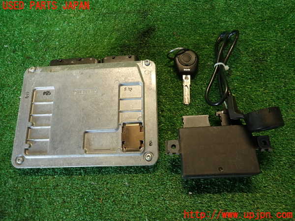 2UPJ-9237346110]VW ルポGTI(6EAVY)エンジンコンピューター 中古_2