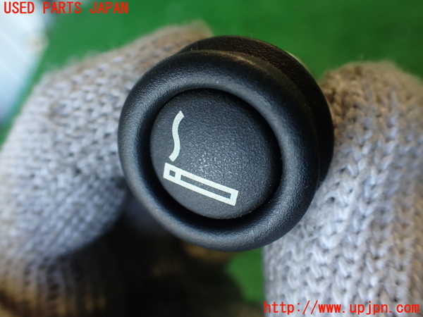 2UPJ-9237347815]VW ルポGTI(6EAVY)シガライター 中古_2