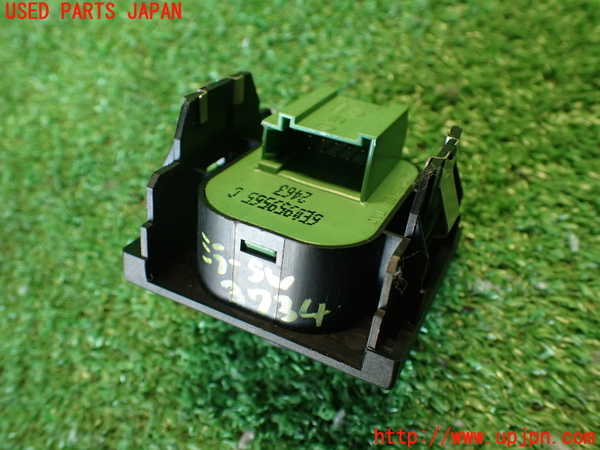 2UPJ-9237346280]VW ルポGTI(6EAVY)ミラースイッチ 中古_3