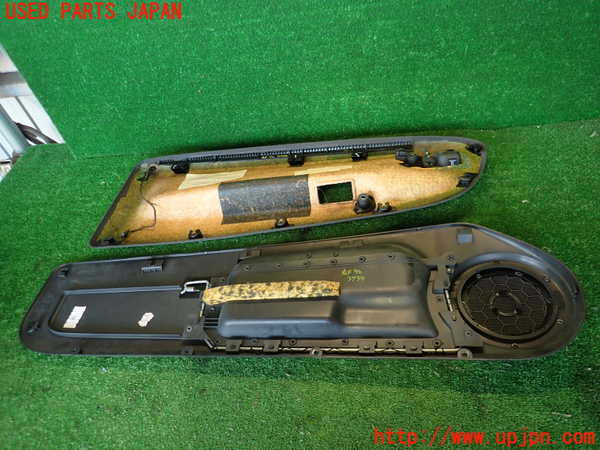 2UPJ-9237341234]VW ルポGTI(6EAVY)右前ドア内張り 中古_4