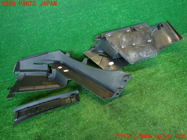 2UPJ-9237347675]VW ルポGTI(6EAVY)右リアピラートリム 中古_5