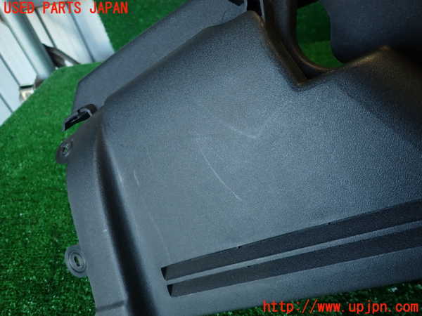 2UPJ-9237347680]VW ルポGTI(6EAVY)左リアピラートリム 中古_2