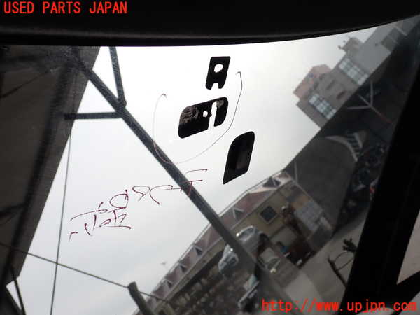 2UPJ-9237351195]コルト ラリーアート バージョンR(Z27AG)フロントガラス (M313) 中古_5