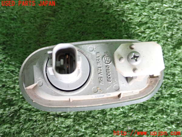 2UPJ-9237351160]コルト ラリーアート バージョンR(Z27AG)右ウィンカーレンズ 中古_3