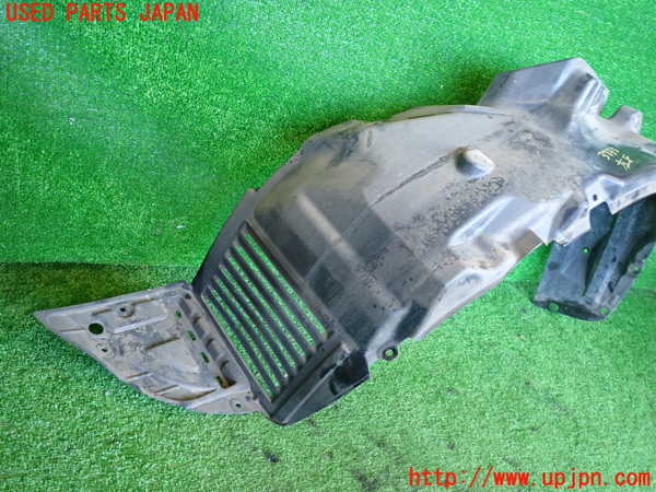 2UPJ-9237351092]コルト ラリーアート バージョンR(Z27AG)左前フェンダーライナー 中古_2