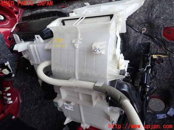 2UPJ-9237356081]コルト ラリーアート バージョンR(Z27AG)エバポレーター1 中古_2