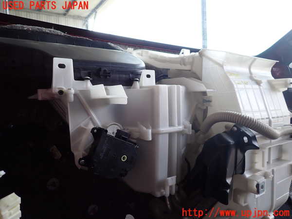 2UPJ-9237356081]コルト ラリーアート バージョンR(Z27AG)エバポレーター1 中古_3