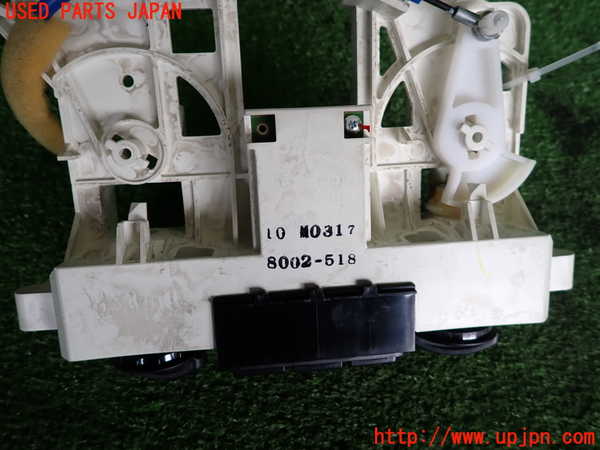 2UPJ-9237356066]コルト ラリーアート バージョンR(Z27AG)エアコンスイッチ1 中古_3