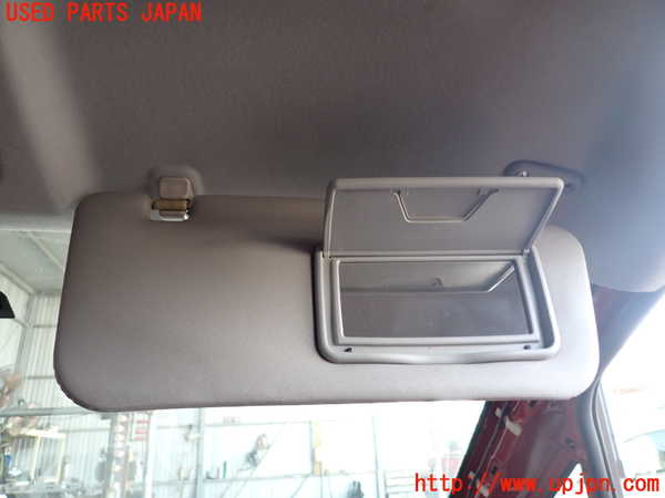 2UPJ-9237357625]コルト ラリーアート バージョンR(Z27AG)室内サンバイザー右側 中古_3
