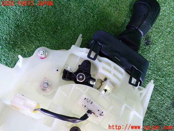 2UPJ-9237357555]コルト ラリーアート バージョンR(Z27AG)ATシフトレバー 中古_5