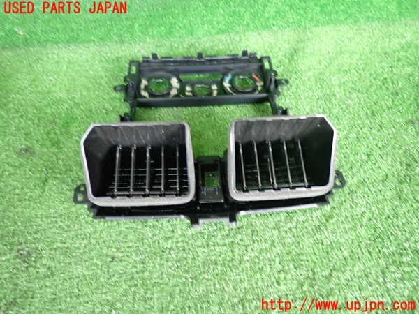 2UPJ-9237357528]コルト ラリーアート バージョンR(Z27AG)エアコン吹き出し口3 (真中) 中古_3