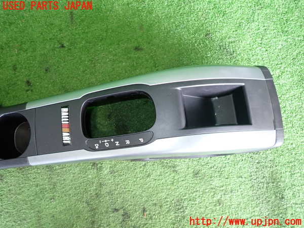 2UPJ-9237357540]コルト ラリーアート バージョンR(Z27AG)センターコンソール 中古_2