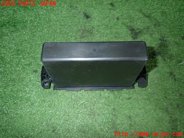 2UPJ-9237357841]コルト ラリーアート バージョンR(Z27AG)小物入れ1 中古_3