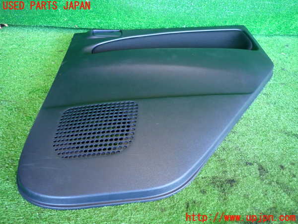 2UPJ-9237351294]コルト ラリーアート バージョンR(Z27AG)右後ドア内張り 中古_5