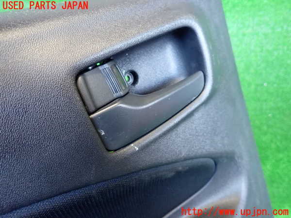 2UPJ-9237351324]コルト ラリーアート バージョンR(Z27AG)左後ドア内張り 中古_3