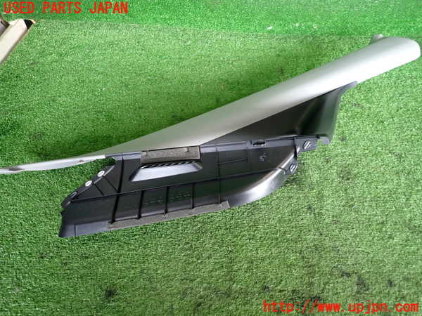 2UPJ-9237357655]コルト ラリーアート バージョンR(Z27AG)右フロントピラートリム 中古_2