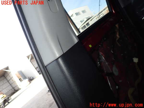 2UPJ-9237357665]コルト ラリーアート バージョンR(Z27AG)右センターピラートリム 中古_3