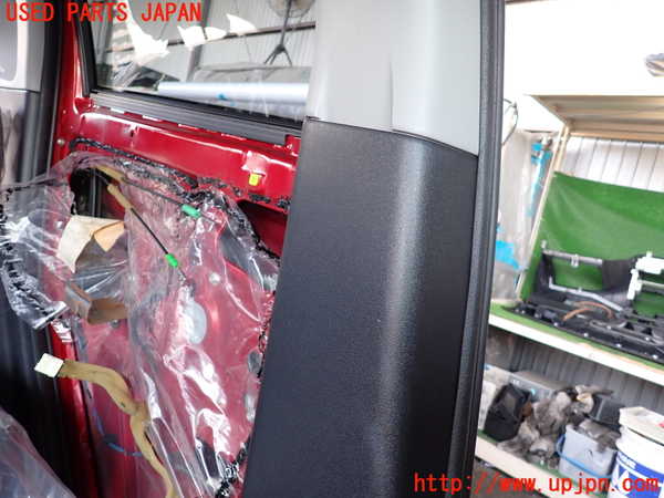 2UPJ-9237357670]コルト ラリーアート バージョンR(Z27AG)左センターピラートリム 中古_3