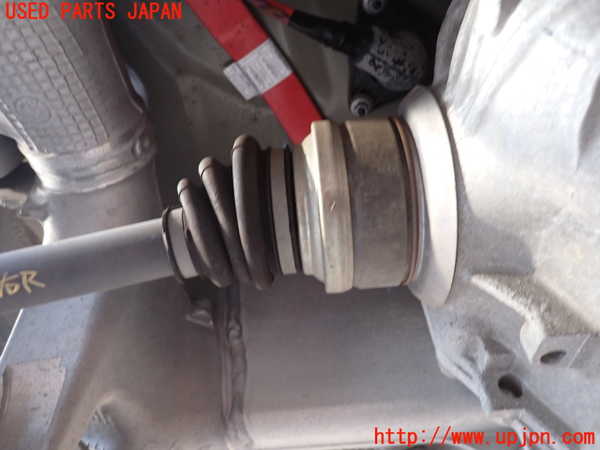 2UPJ-9237364020]BMW 523i F10(XG20)右リアドライブシャフト 中古_3
