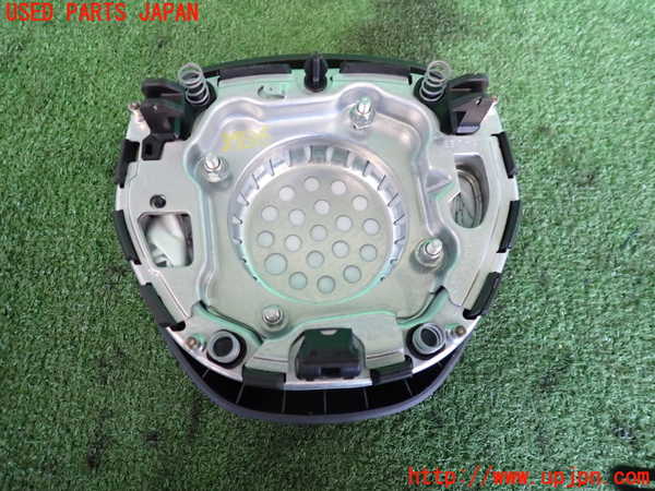 2UPJ-9237367865]BMW 523i F10(XG20)運転席側エアバッグカバー 中古_2