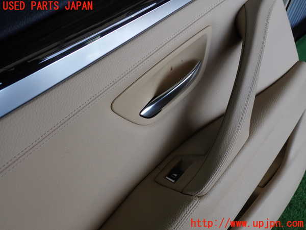 2UPJ-9237361324]BMW 523i F10(XG20)左後ドア内張り 中古_2